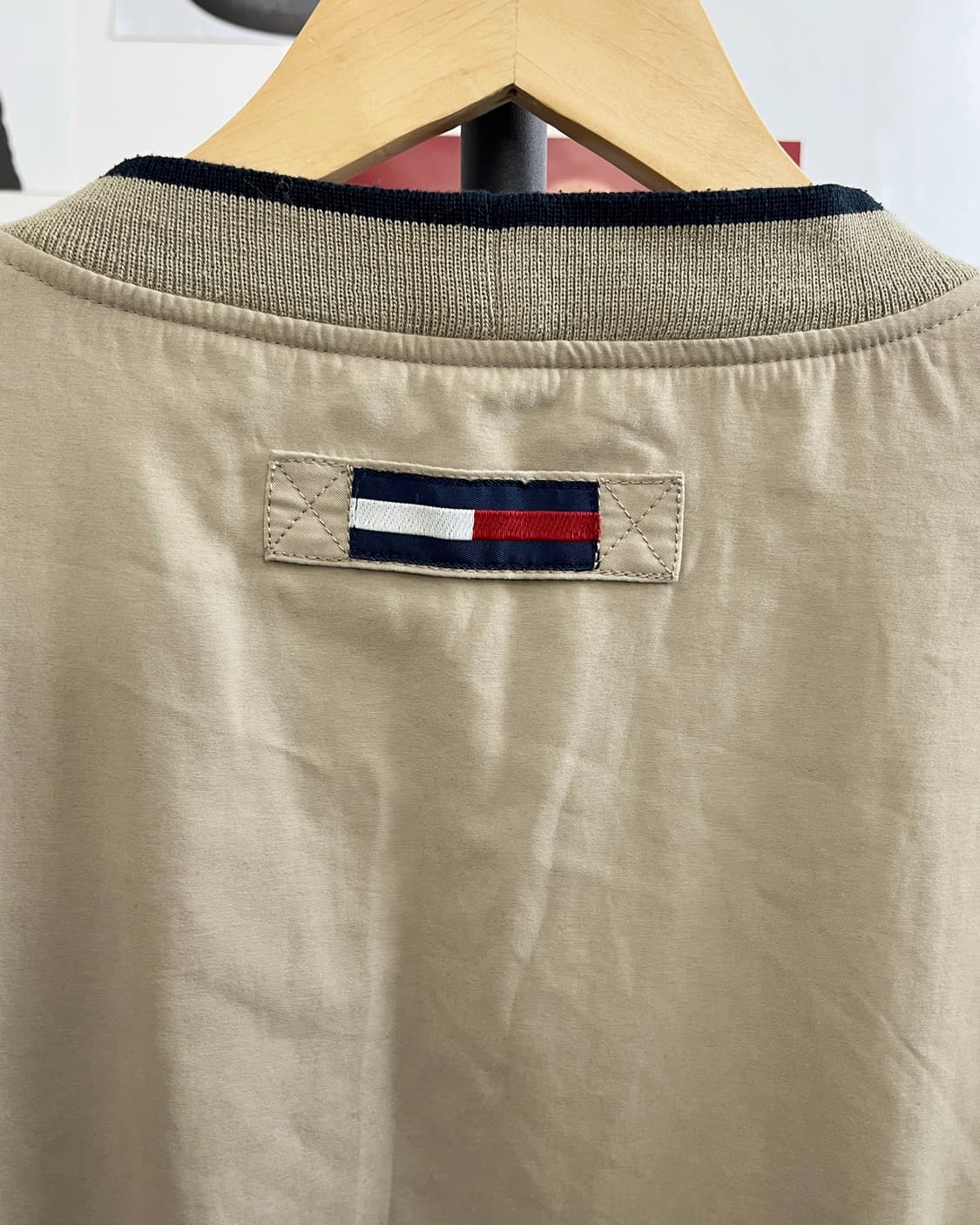 타미힐피거 00s 폴리쉘 베이지 웜업 상품이미지6