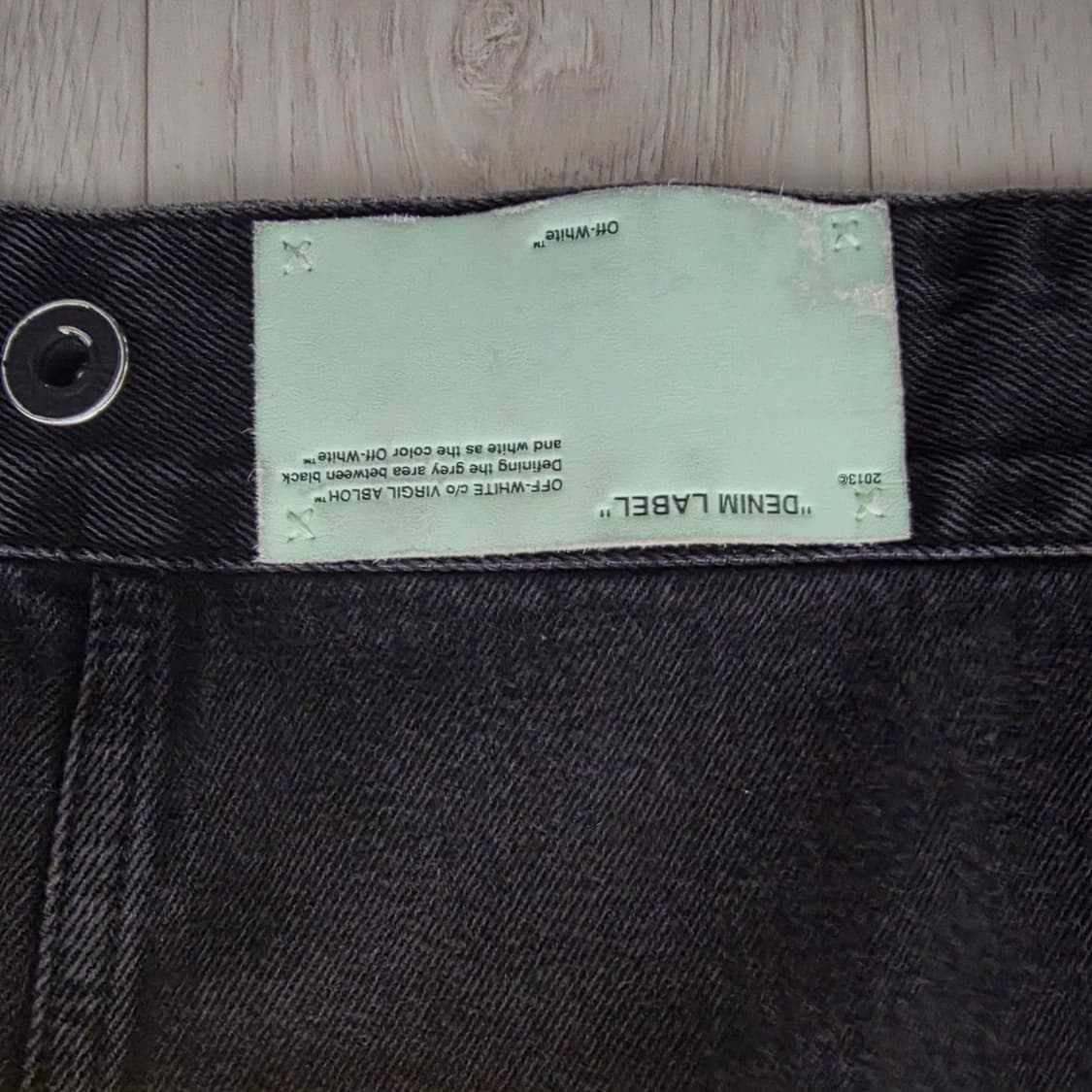 오프화이트 17SS 에로우 흑청 데님자켓 상품이미지6