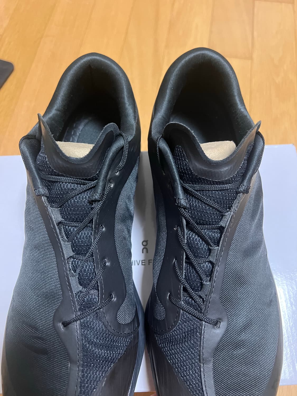 (285) 온러닝 파프 클라우드 벤처 블랙 / on paf 상품이미지5