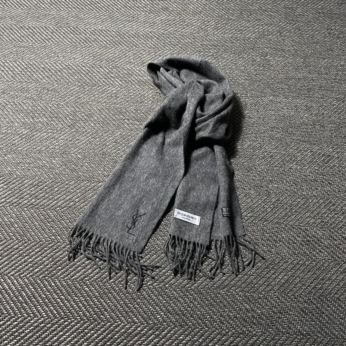 90s 입생로랑 YSL 로고 퓨어울 100% 머플러 상품이미지2