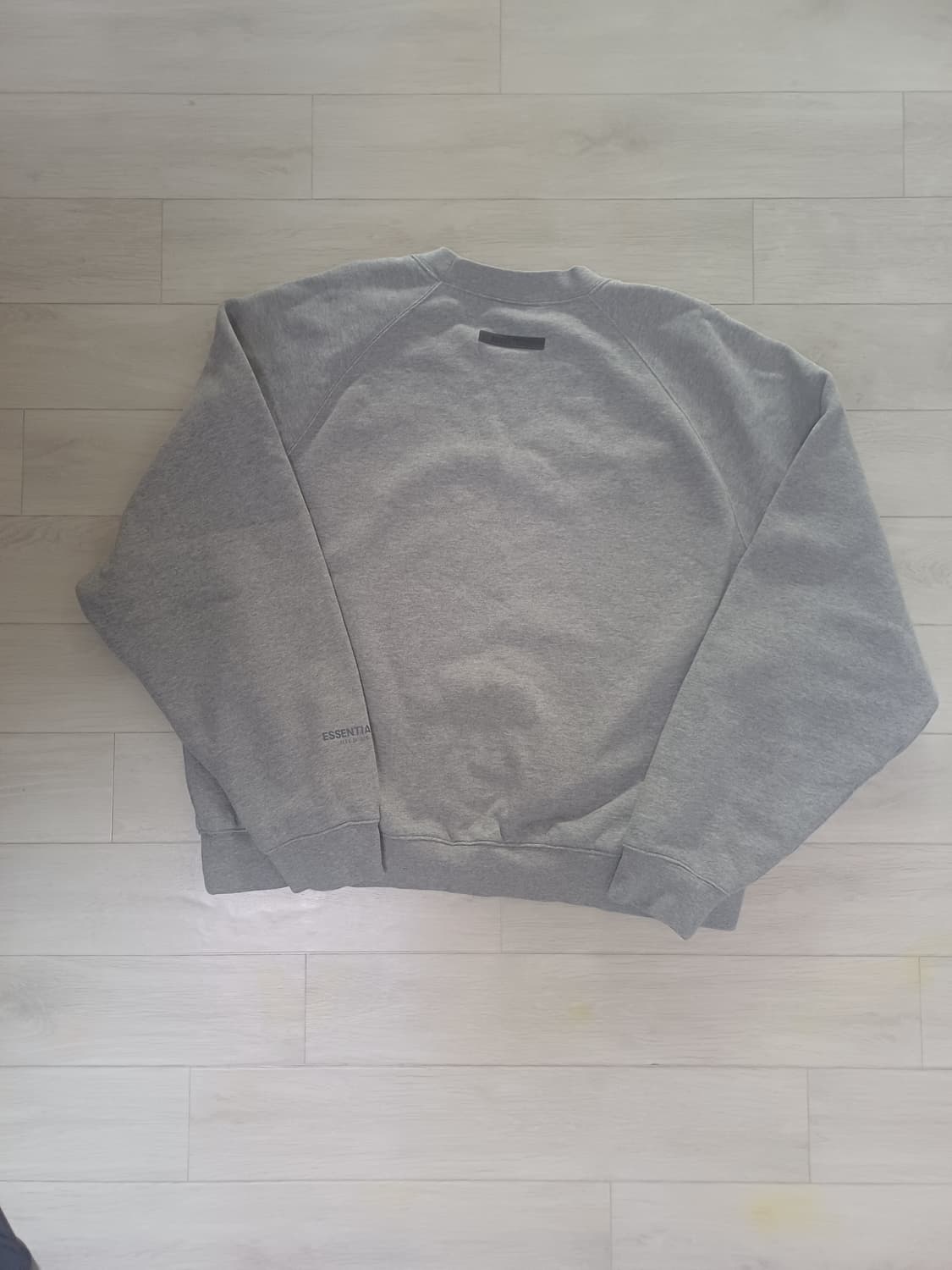 피어오브갓 에센셜 맨투맨 L사이즈 상품이미지2