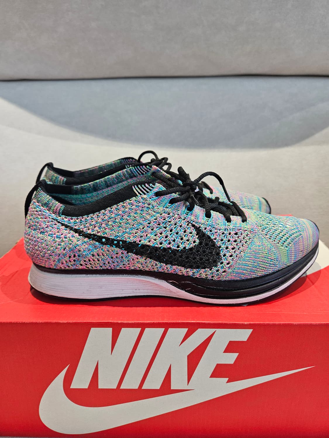 나이키 플라이니트 레이서 멀티컬러 260 상품이미지3