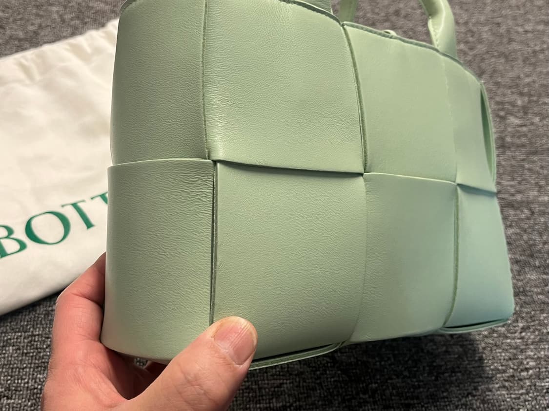 보테가베네타 미니 아르코 토트백 새제품 상품이미지7