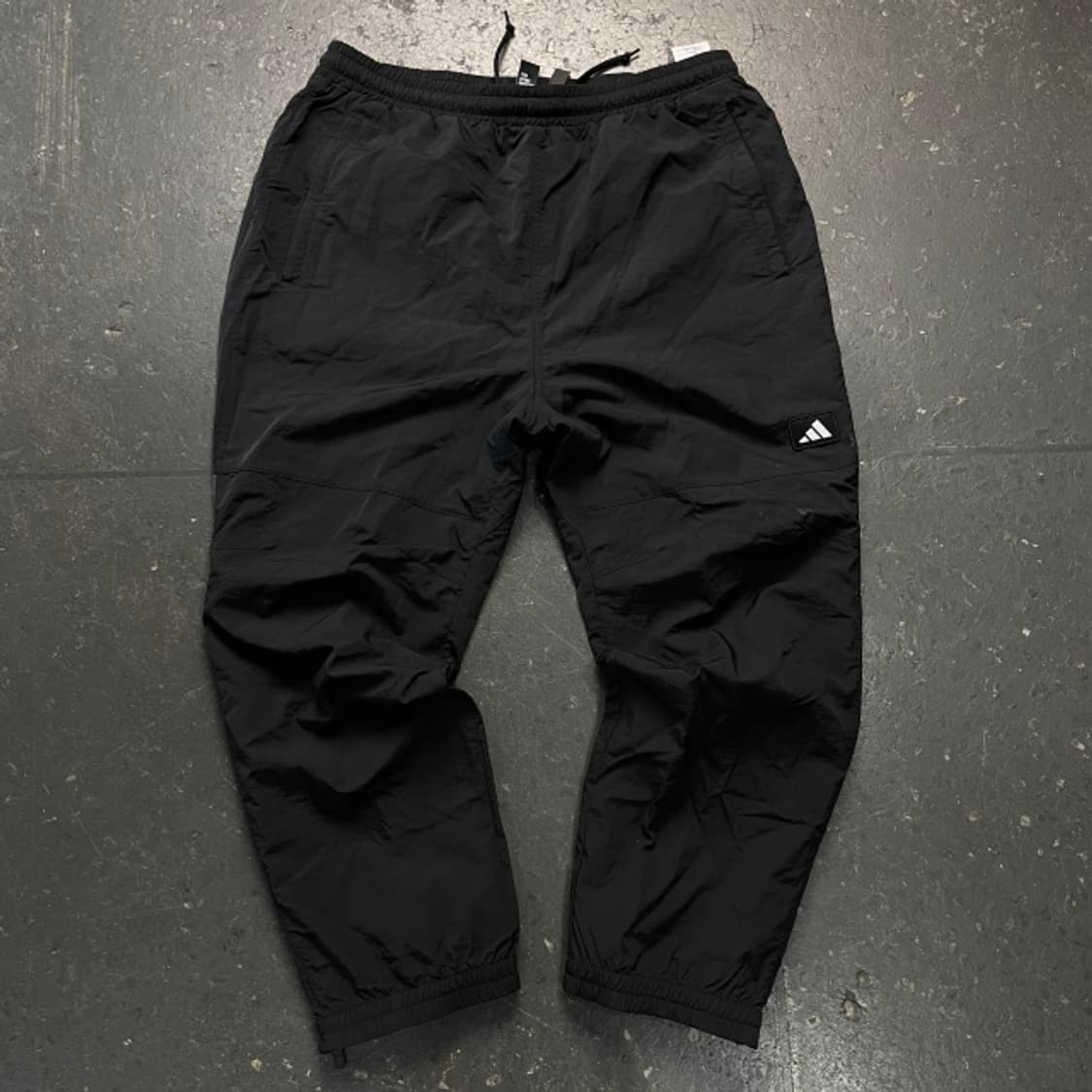 105 아디다스 나일론 팬츠 상품이미지1