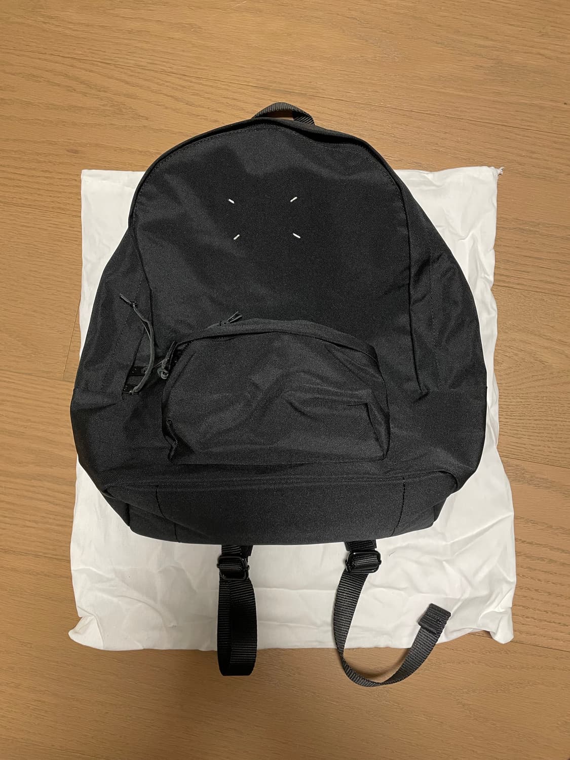 마르지엘라 스테레오타입 메신저백 상품이미지1