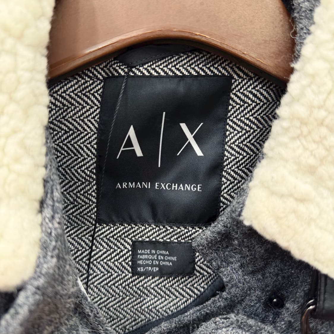 아르마니 익스체인지 하프 코트 양털 카라 하이넥 버클 디테일 그레이 상품이미지8