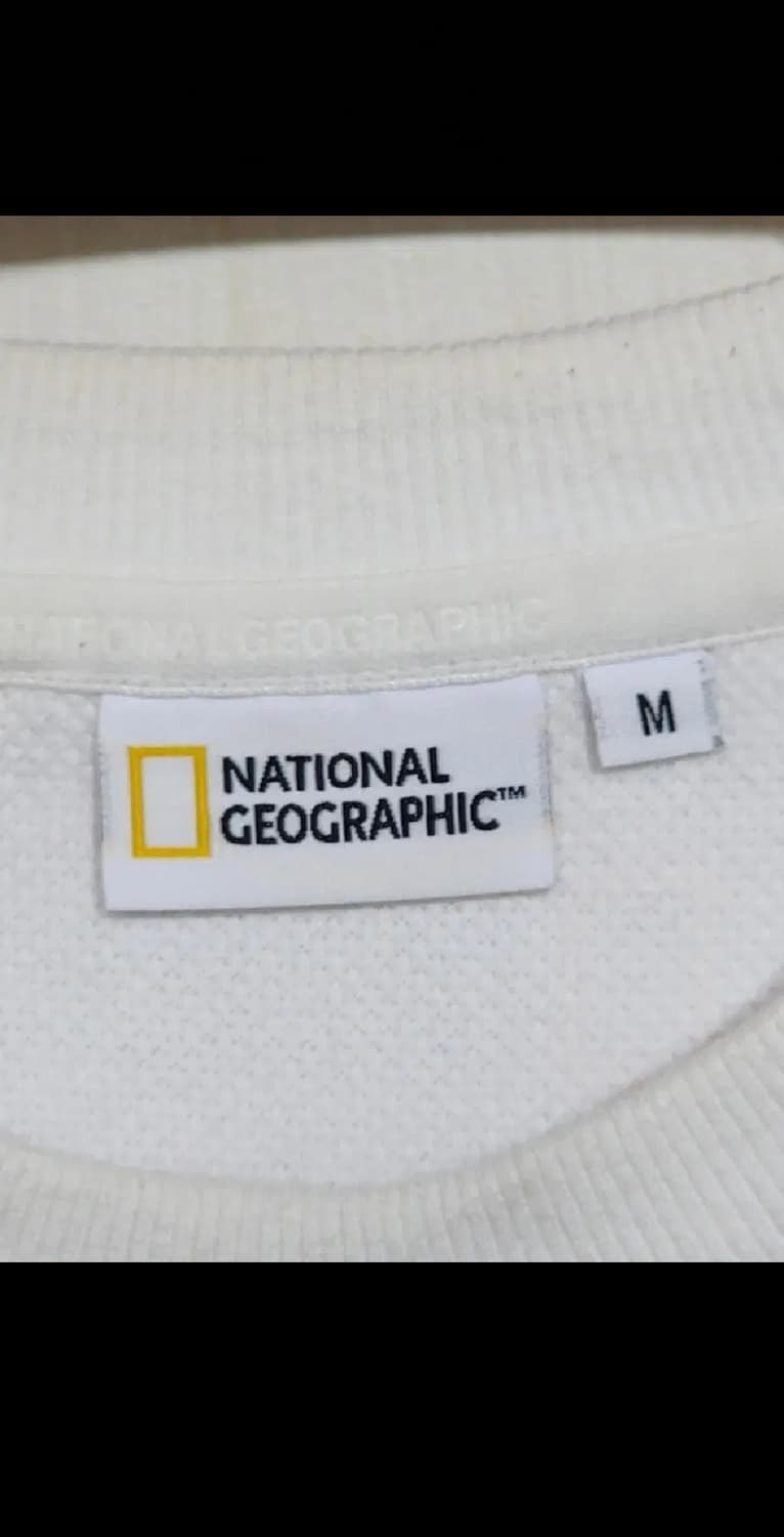 (M) 내셔널지오그래픽 스웨트 화이트 빅로고 맨투맨 티셔츠  상품이미지3