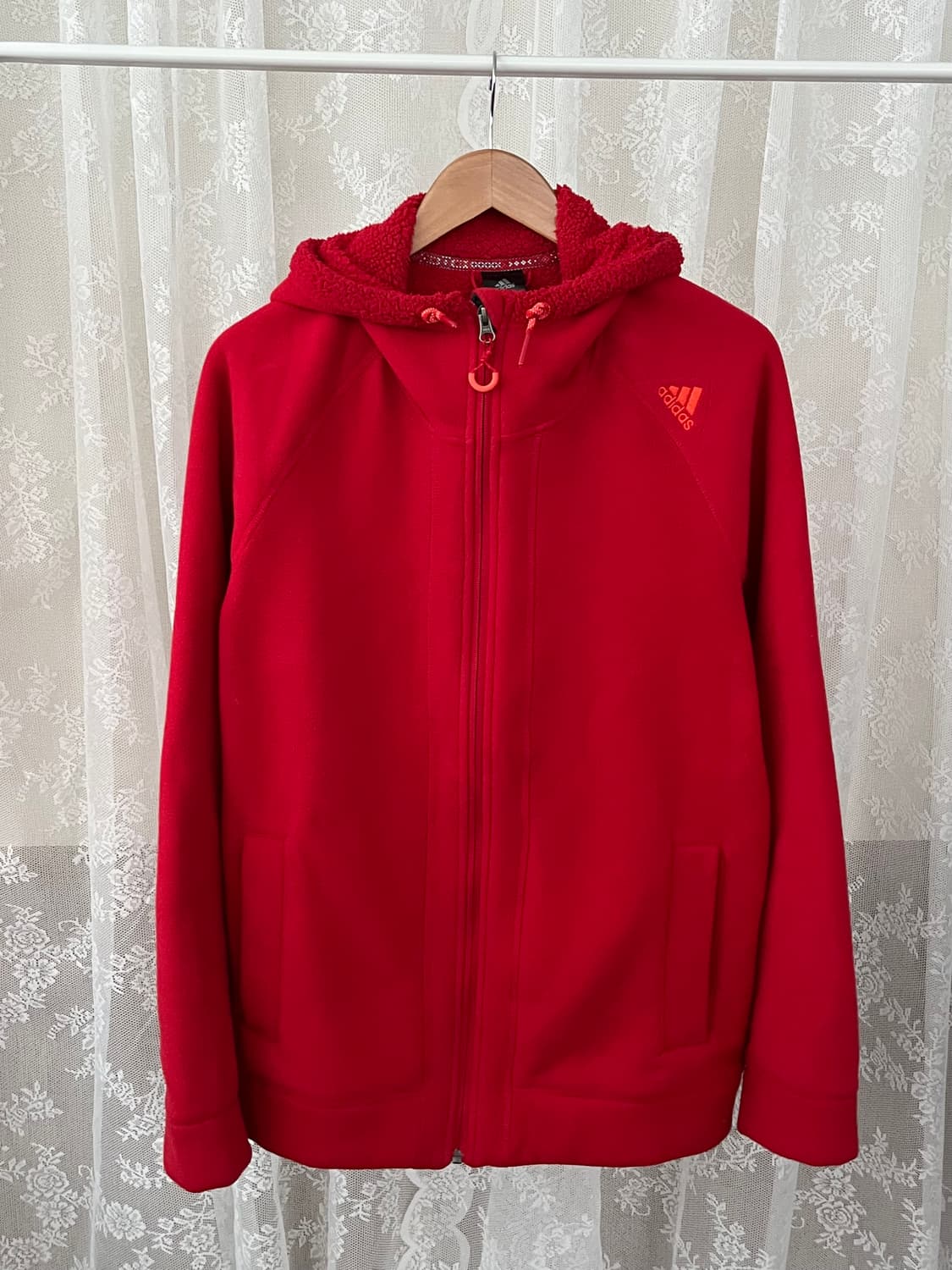 110) 아디다스 플리스 후드 집업 레드 상품이미지1