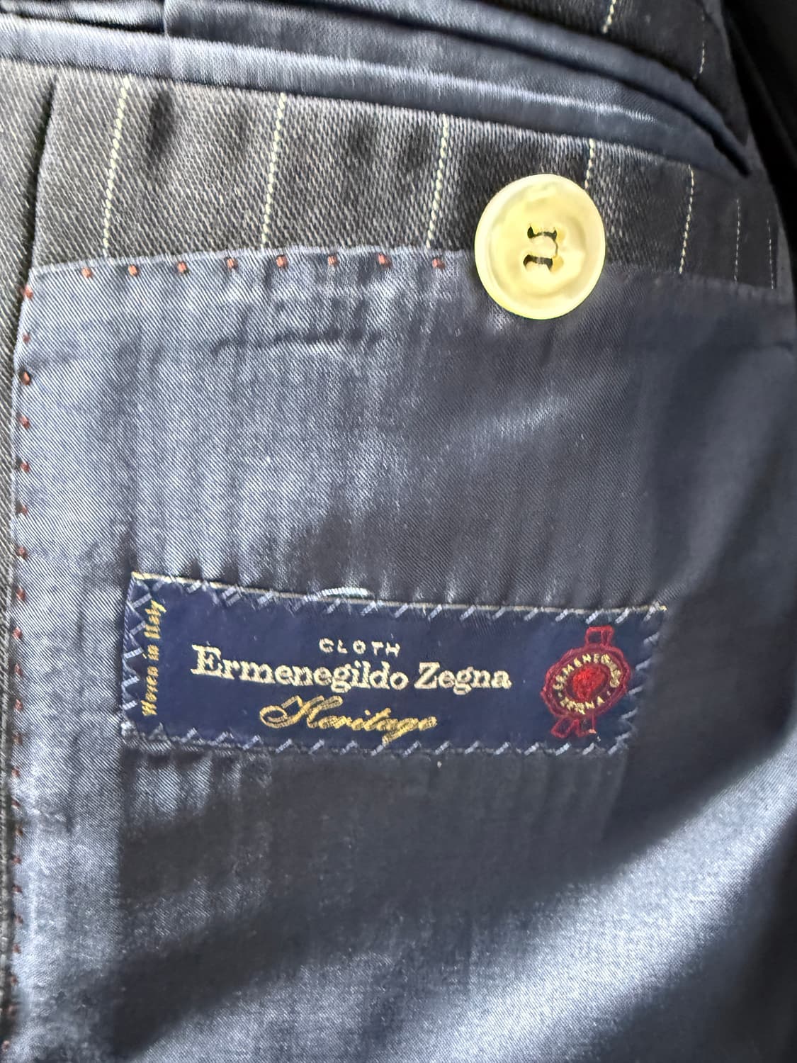 갤럭시 수트 에르메네질도제냐 원단 상품이미지2