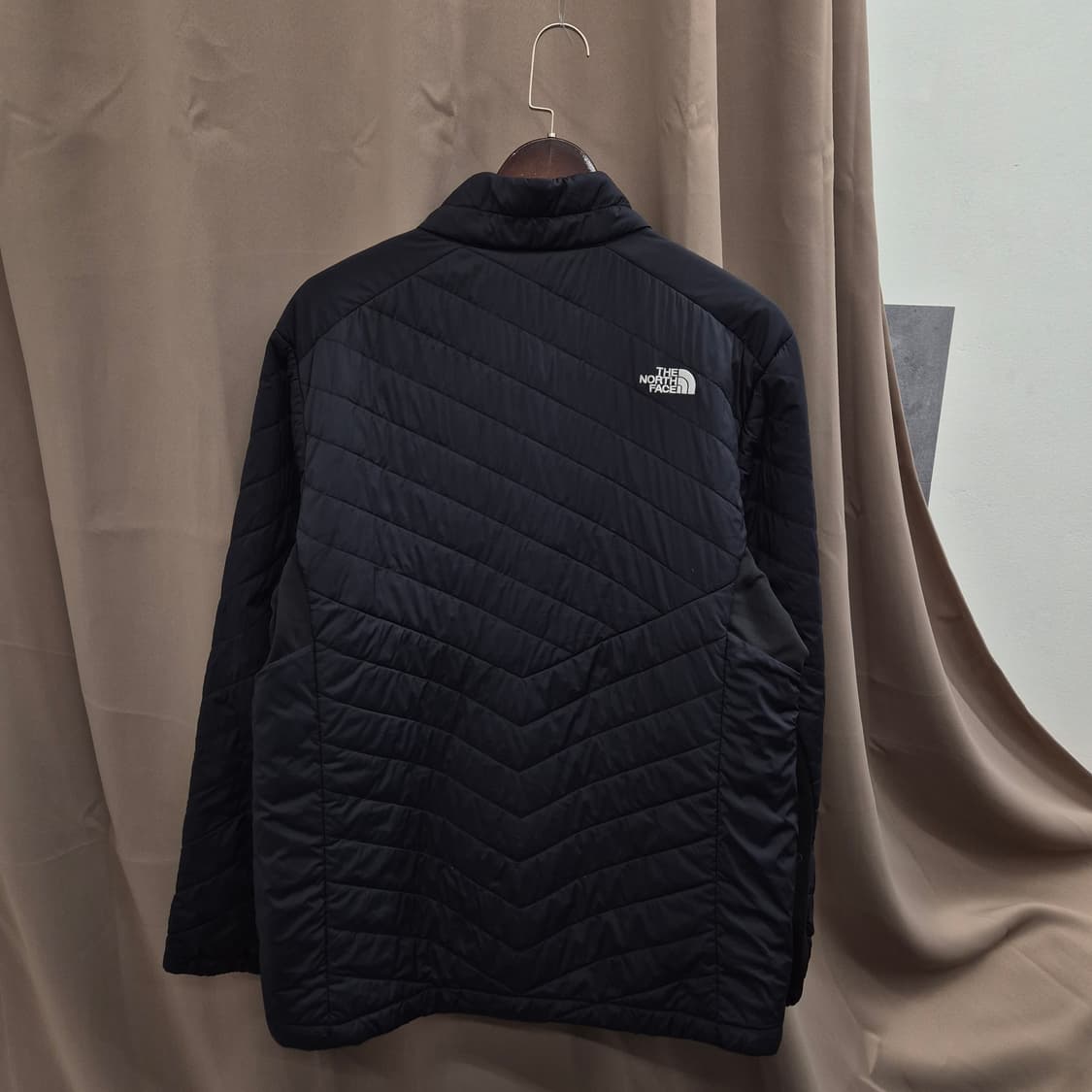 노스페이스 브이모션 경량패딩 110 상품이미지4