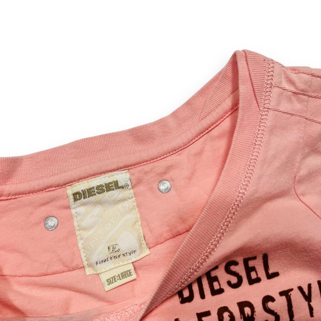 디젤 스타일리시 포즈맨 핑크 빈티지 반팔 티셔츠 상품이미지4