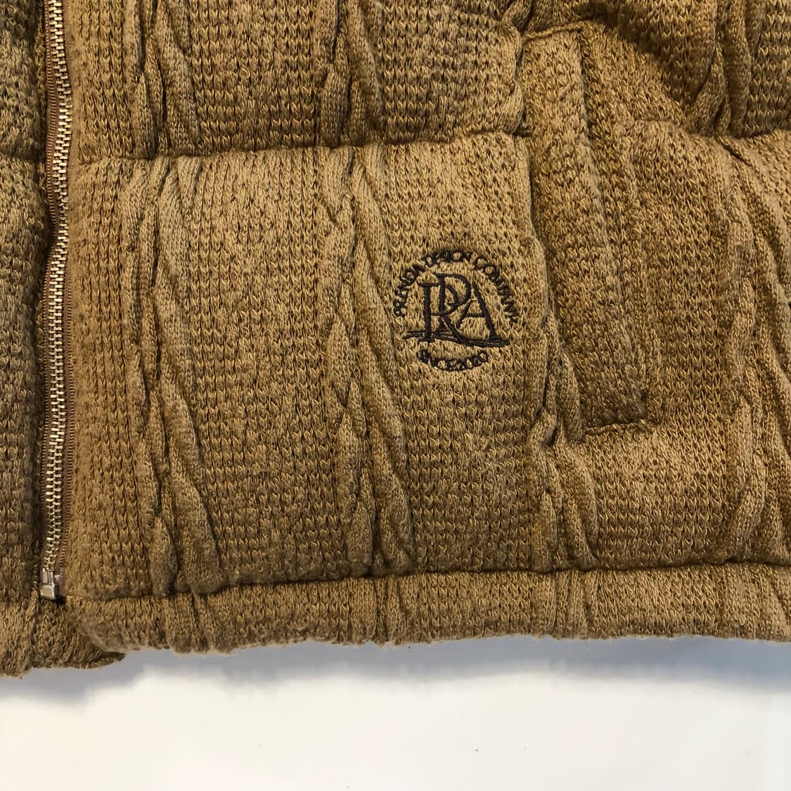 프렌다 트위스트 니트 패딩 상품이미지5