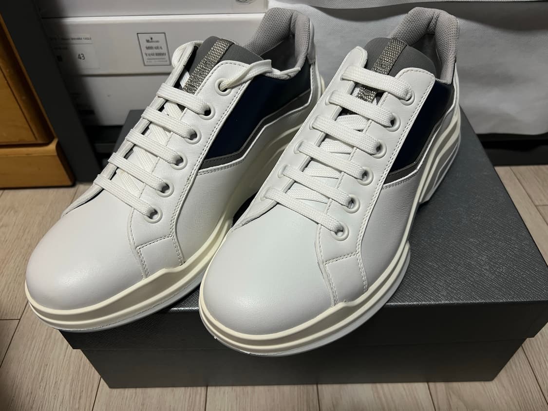 프라다 트레이너 스니커즈 새상품(270) 상품이미지1