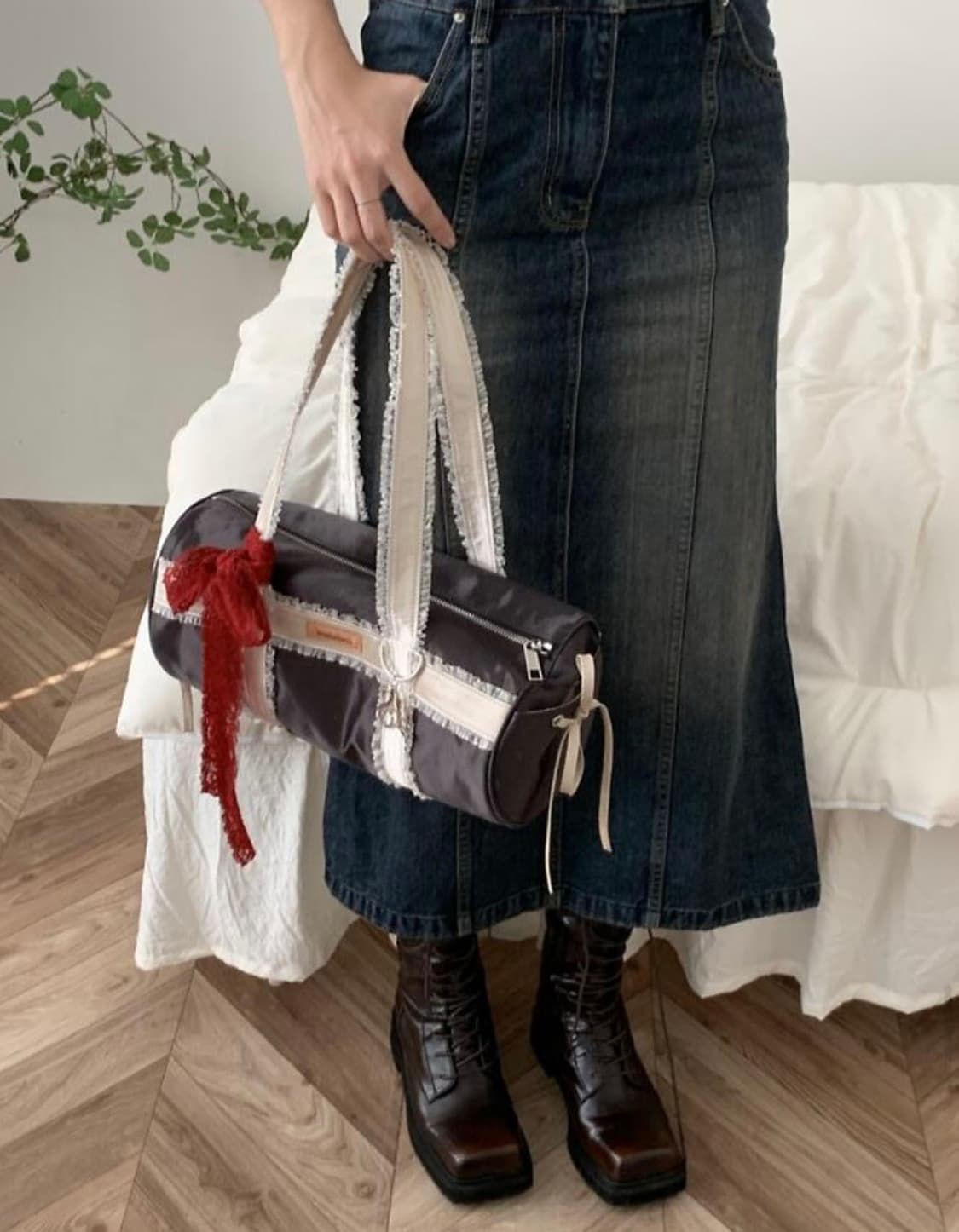 루루서울 벌스데이 백 카키브라운 상품이미지2