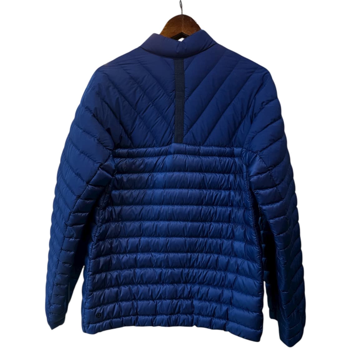 룰루레몬 구스다운 경량패딩 상품이미지2