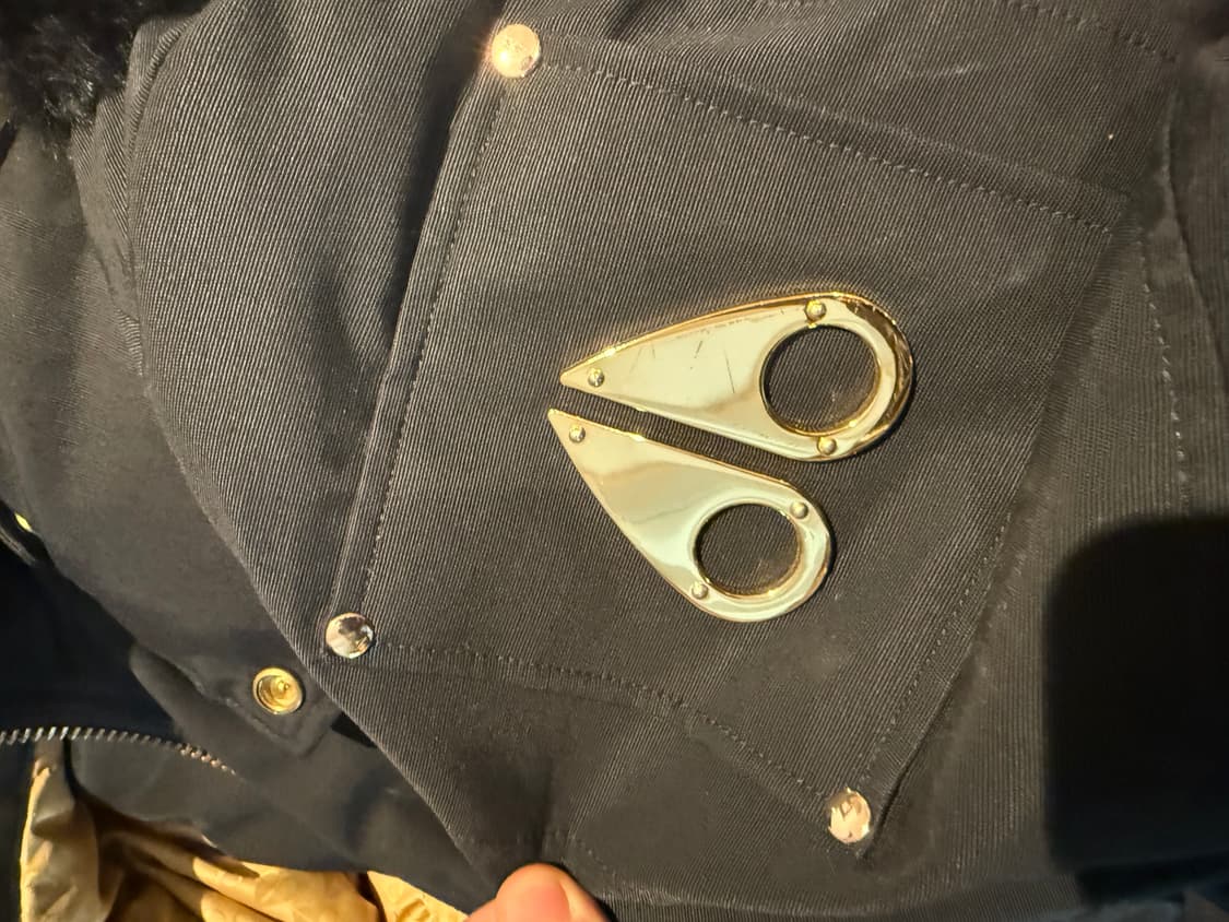 무스너클 발라스틱 붐버 블랙 패딩 금장 상품이미지3