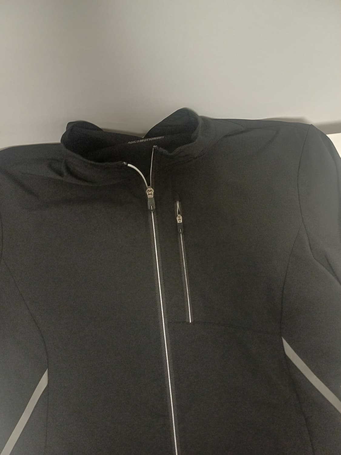 [L/100] 아식스 모션드라이 테크니컬 트랙탑 (블랙) 상품이미지6