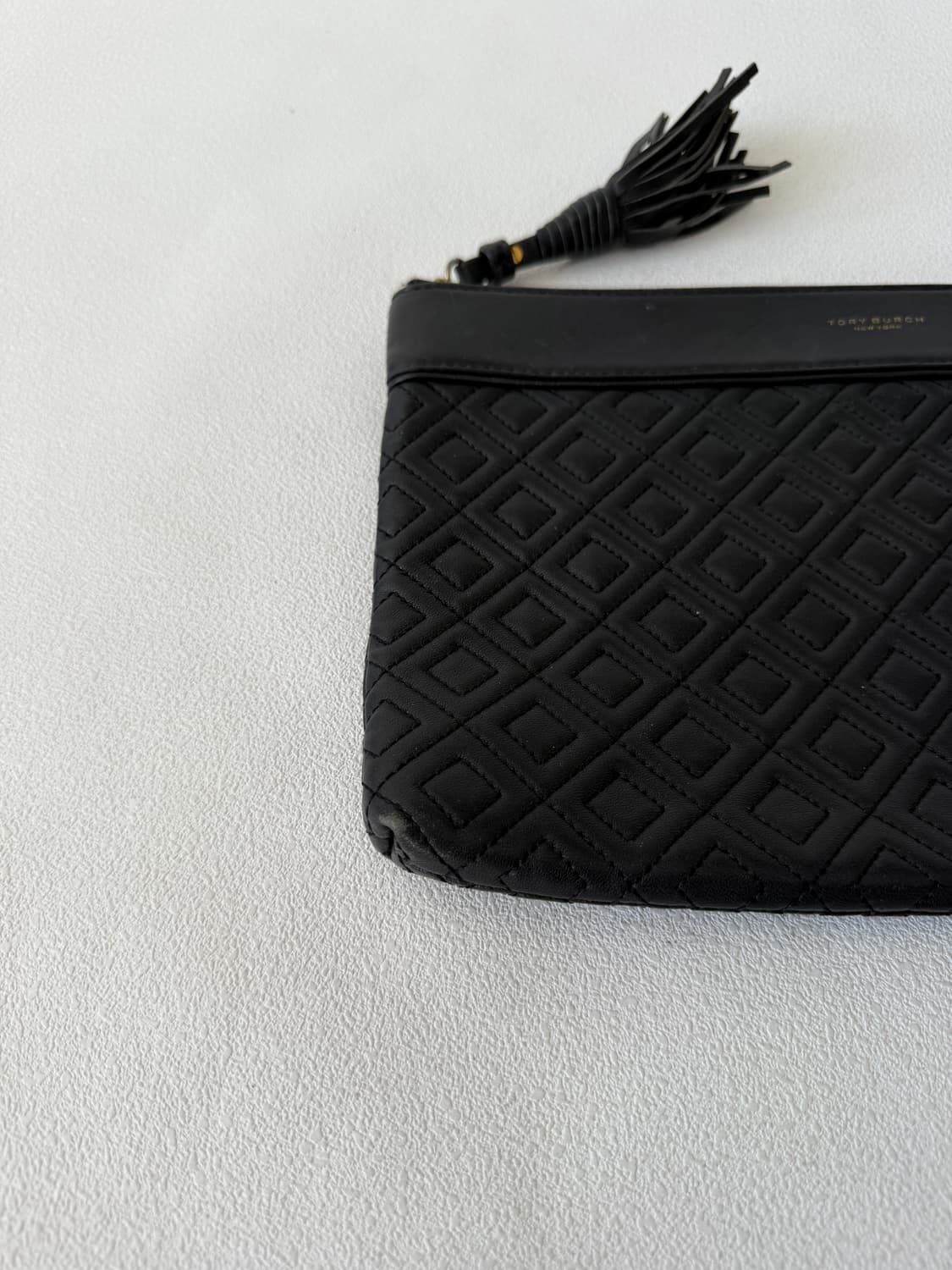 토리버치(TORY BURCH) 레더 크러치백 상품이미지3