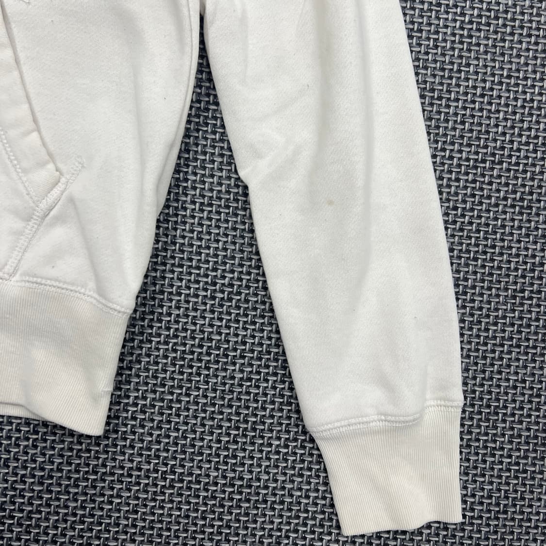 후아유 화이트 후드집업 상품이미지5