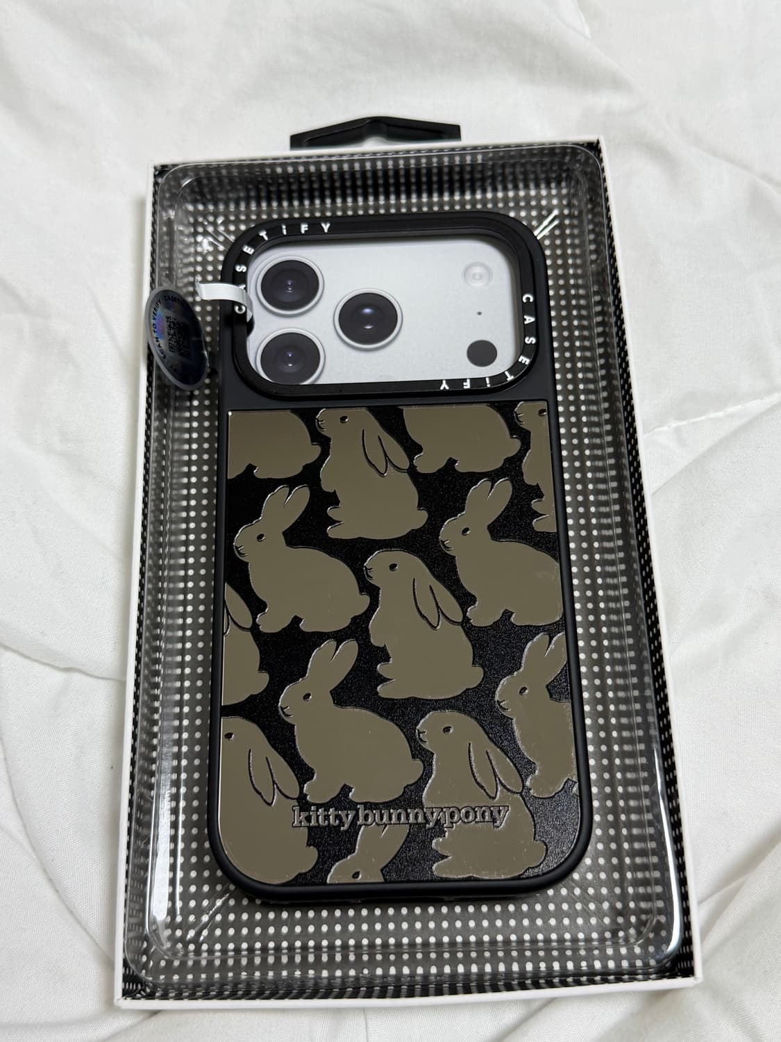 케이스티파이 키티버니포니 콜라보 미러 케이스 17pro 상품이미지2