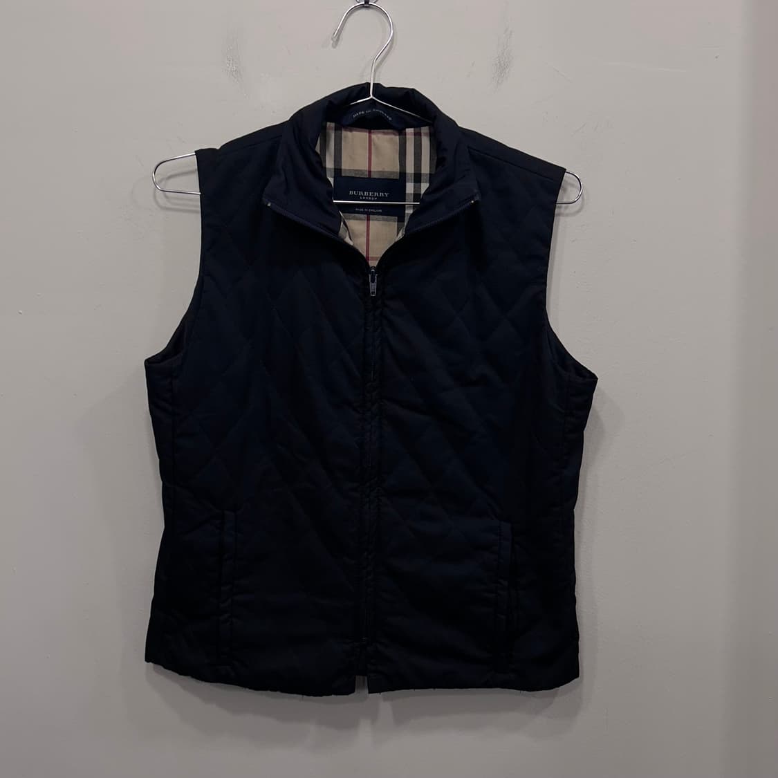 버버리 런던 하이넥 퀼팅 라인 베스트 상품이미지2