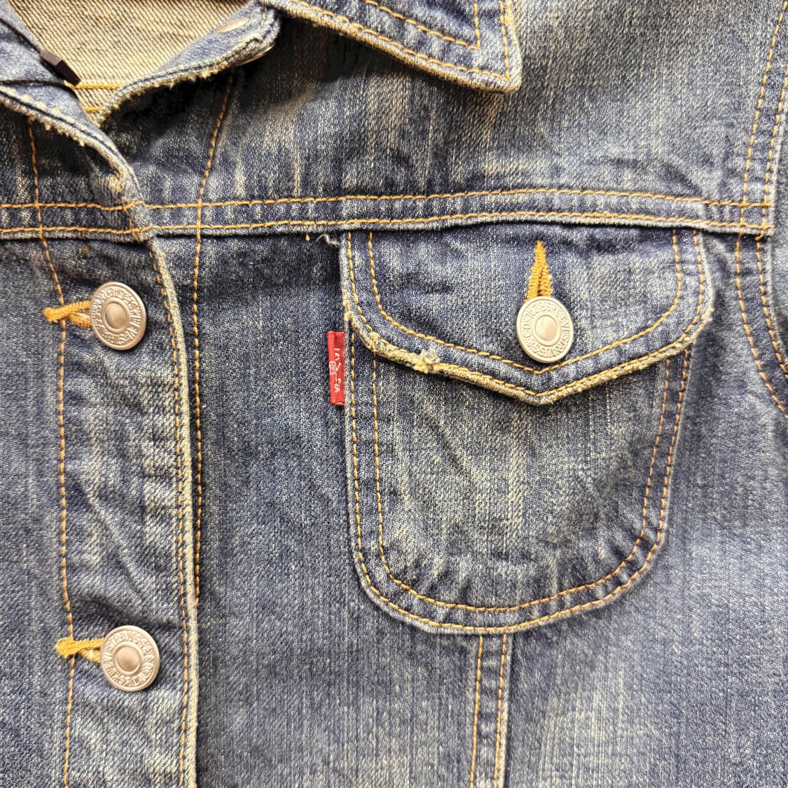리바이스 데님 자켓 인디고 워싱 버튼업 투포켓 디테일 크롭 진청 상품이미지6