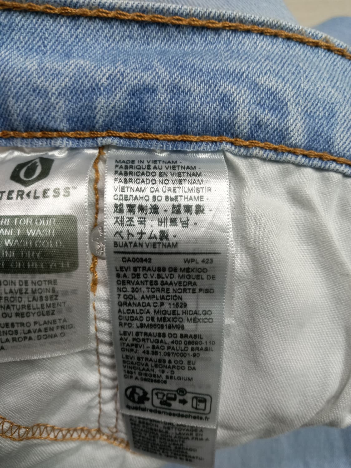 37 리바이스502 워싱 스판 슬림일자진 연청 37-142 상품이미지8