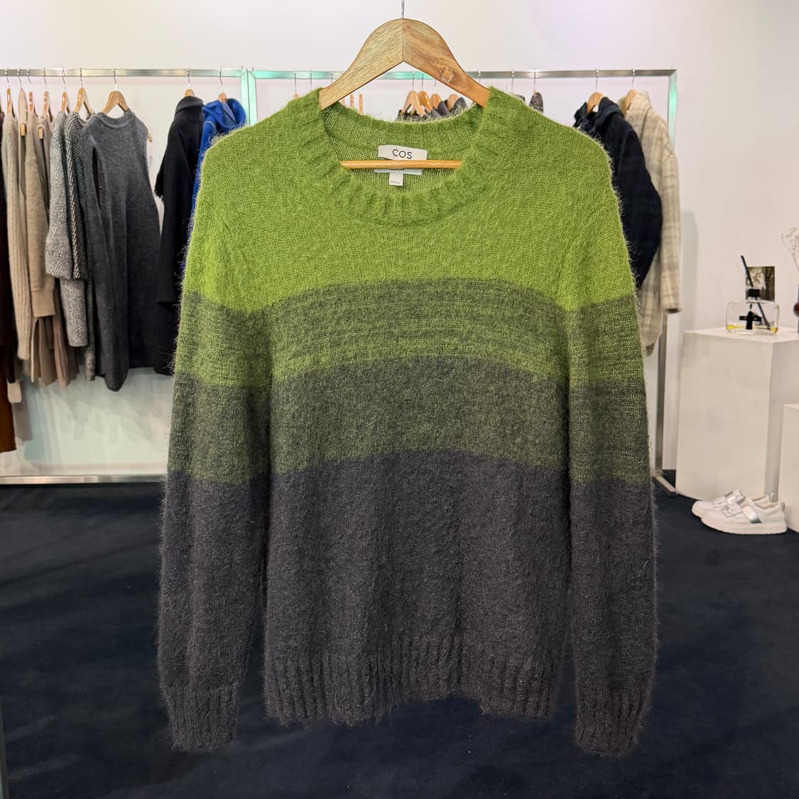 [M] COS 레귤러핏 니트 상품이미지1