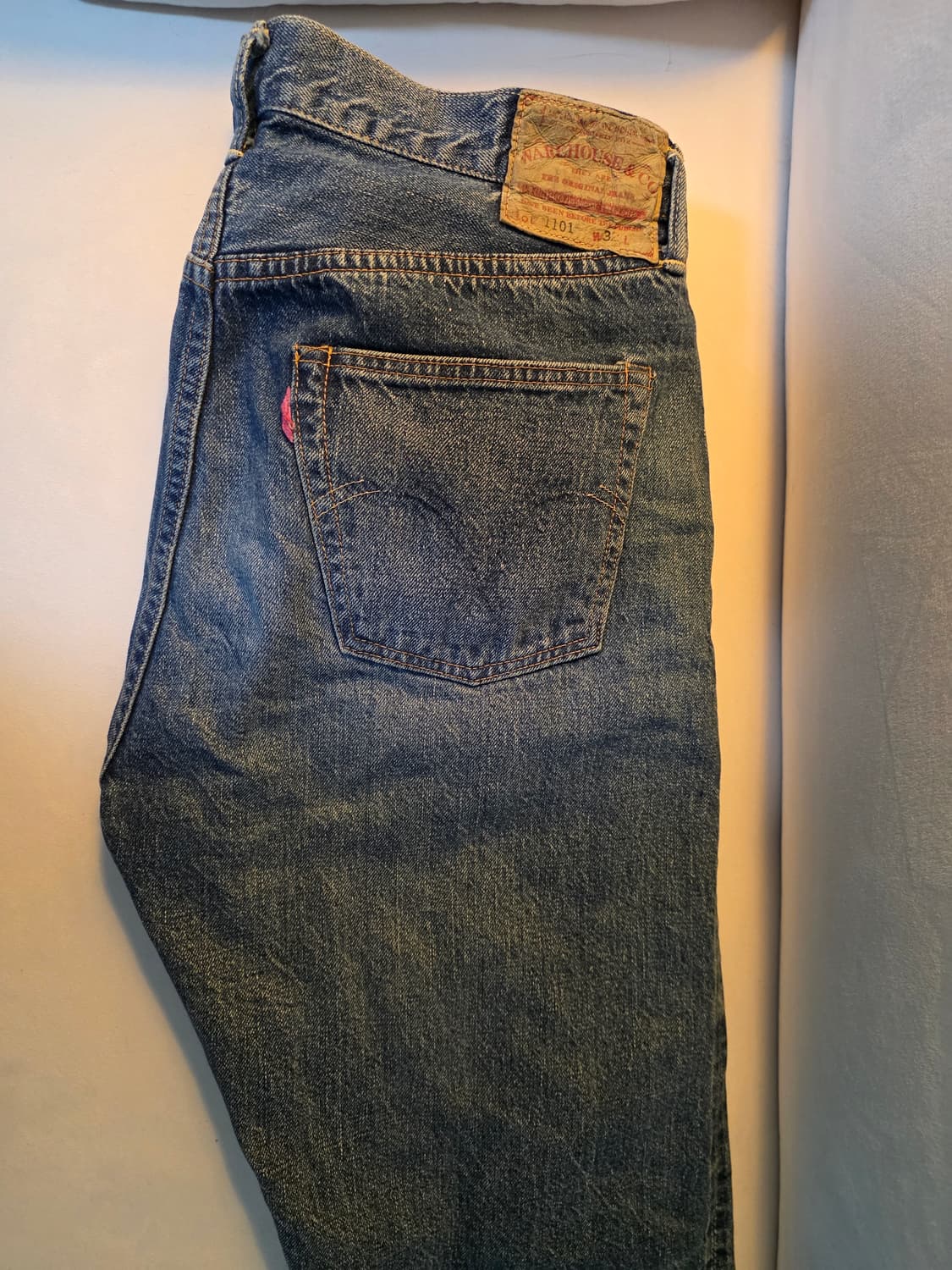 웨어하우스 라이트 인디고 32인치 팝니다. 상품이미지3