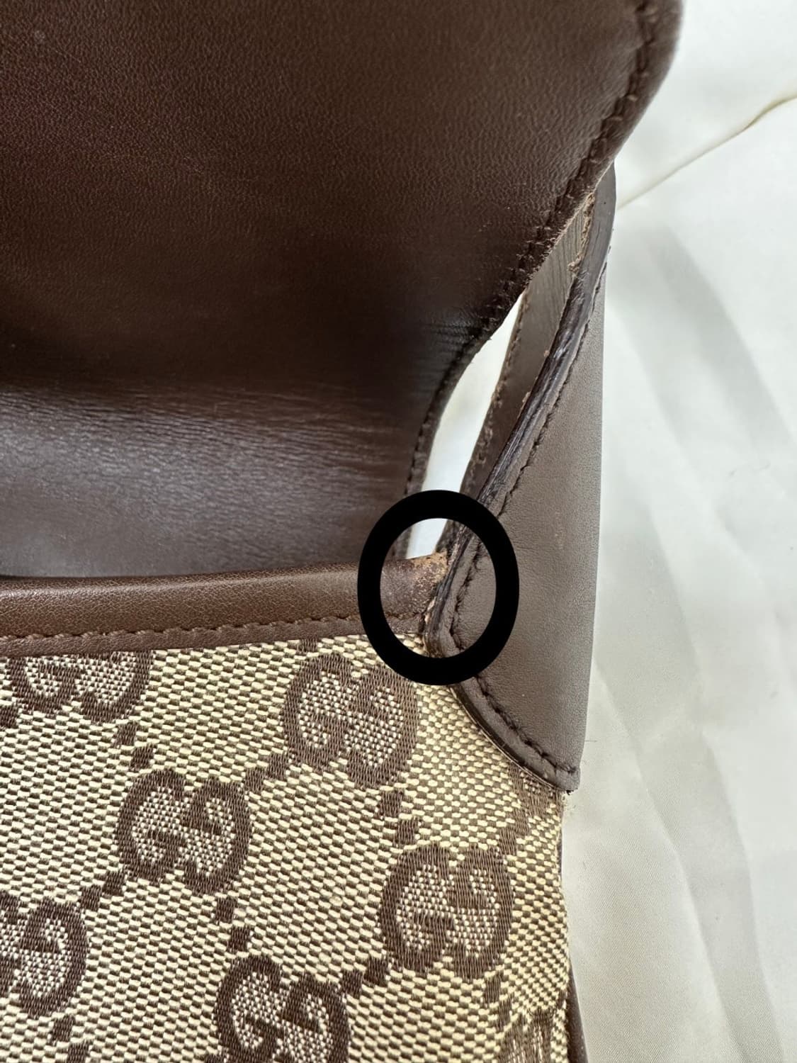 gucci / 구찌 GG 자가드 레더 트리밍 슬림 숄더백  상품이미지9