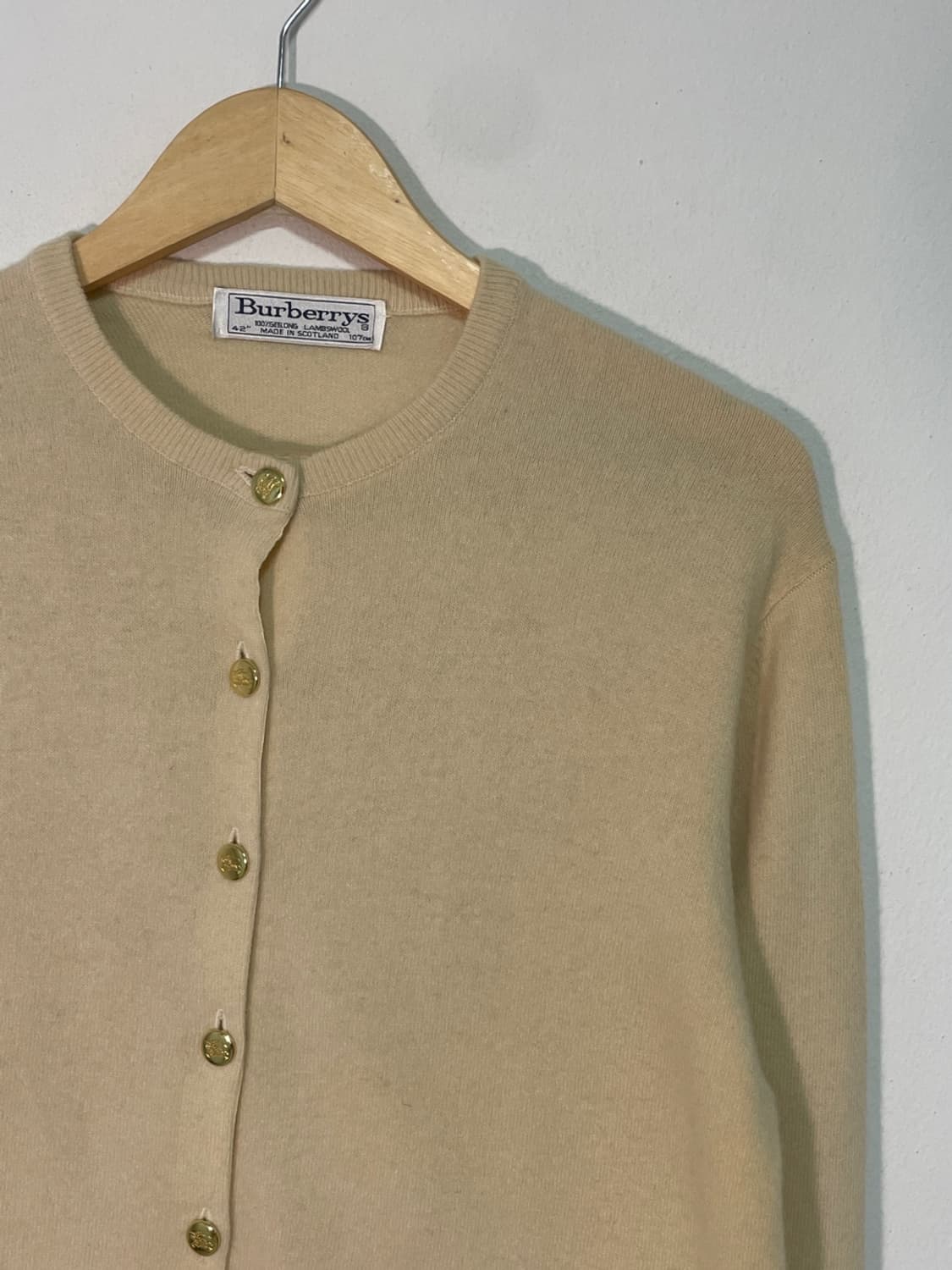 버버리 금장 기마로고 가디건 상품이미지4