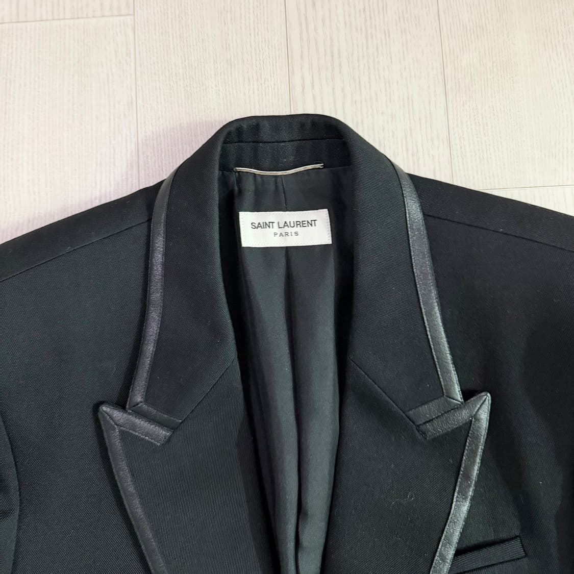 생 로랑 레더 파이핑 블레이저 상품이미지2