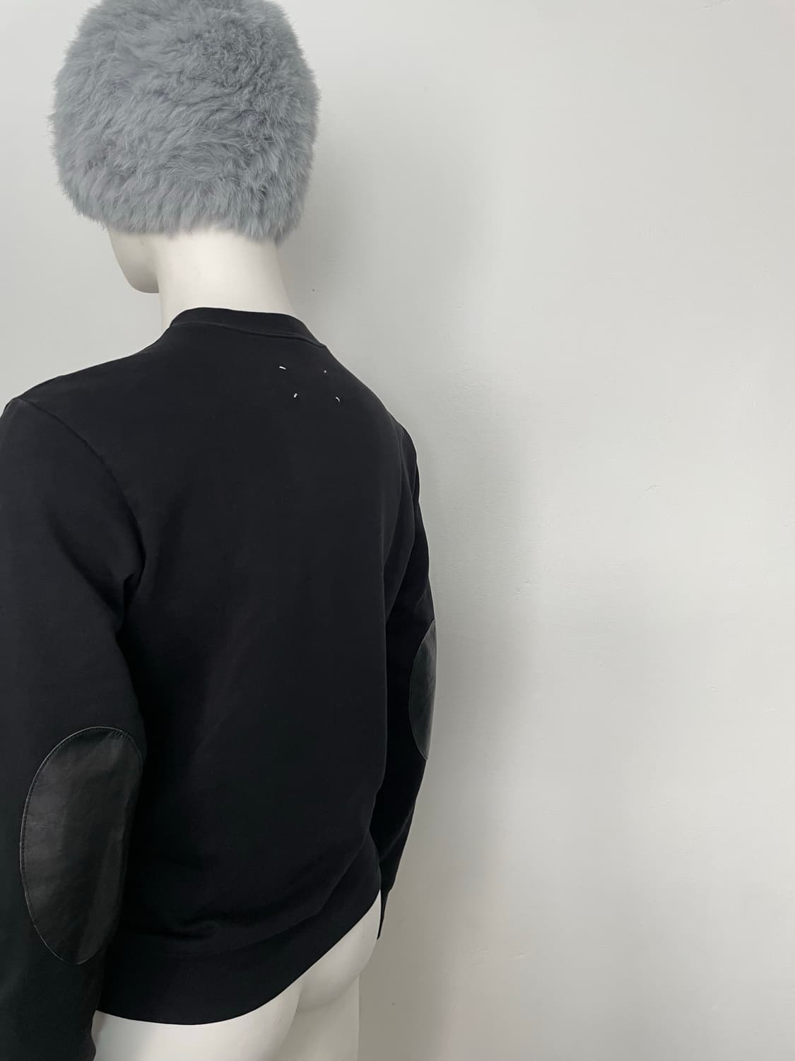 sweatshirts 상품이미지1