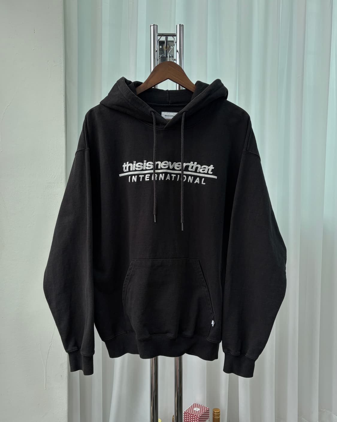 [M]디스이즈네버댓 블랙 후드티 상품이미지2