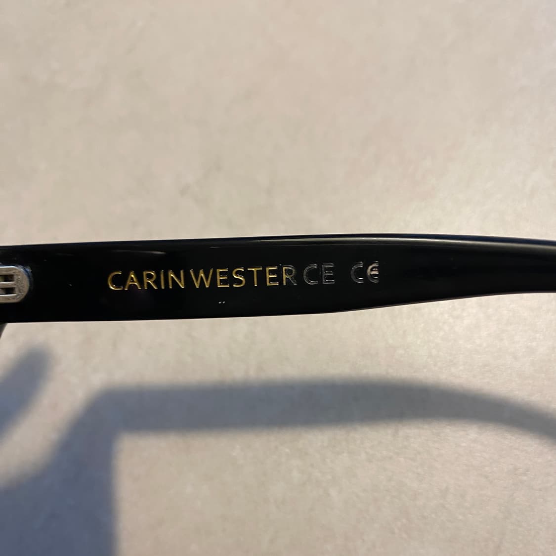 CARIN WESTER 블랙 선글라스 상품이미지4