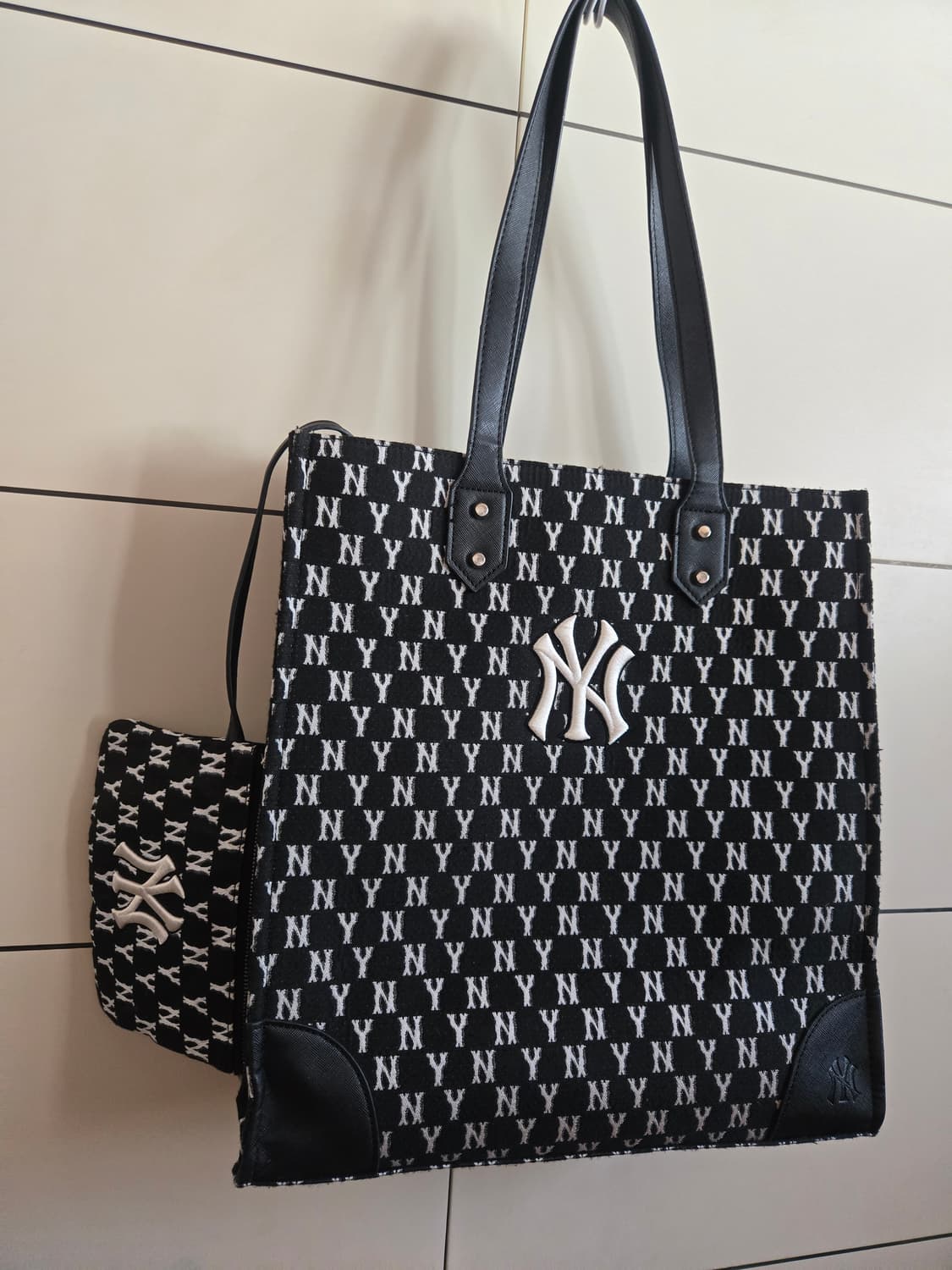 MLB 모노그램 자카드 토드백/숄더백 상품이미지2