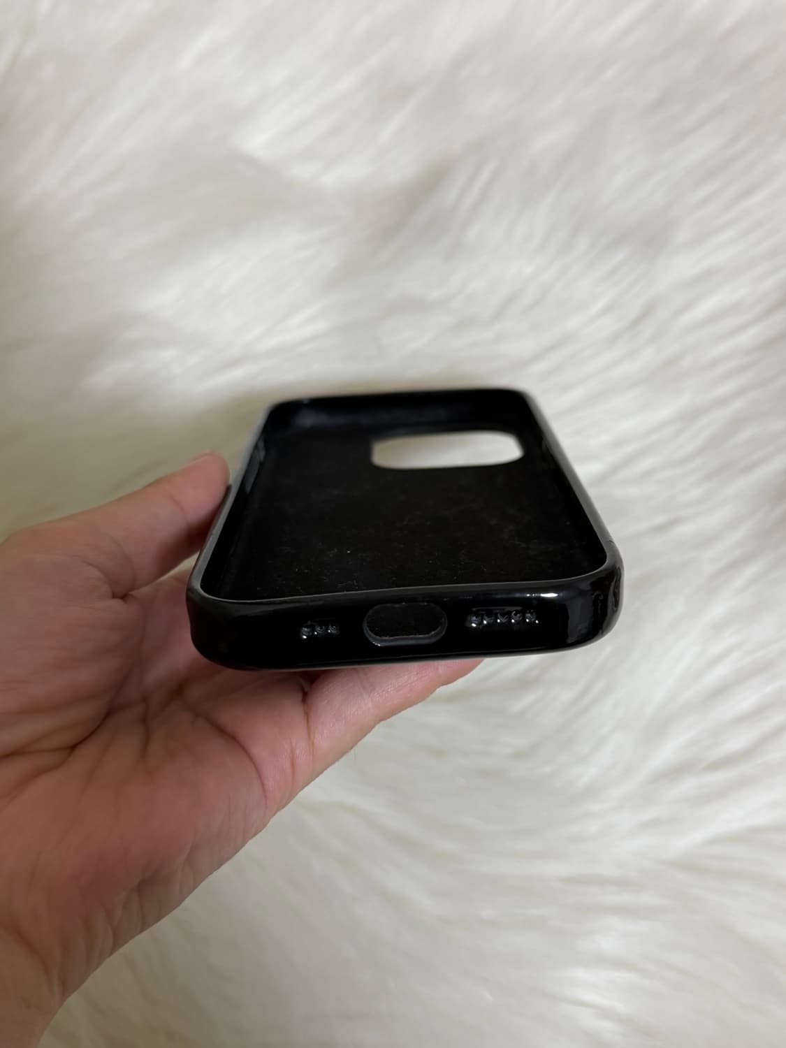 어반소피스티케이션 도트케이스 15프로  상품이미지5