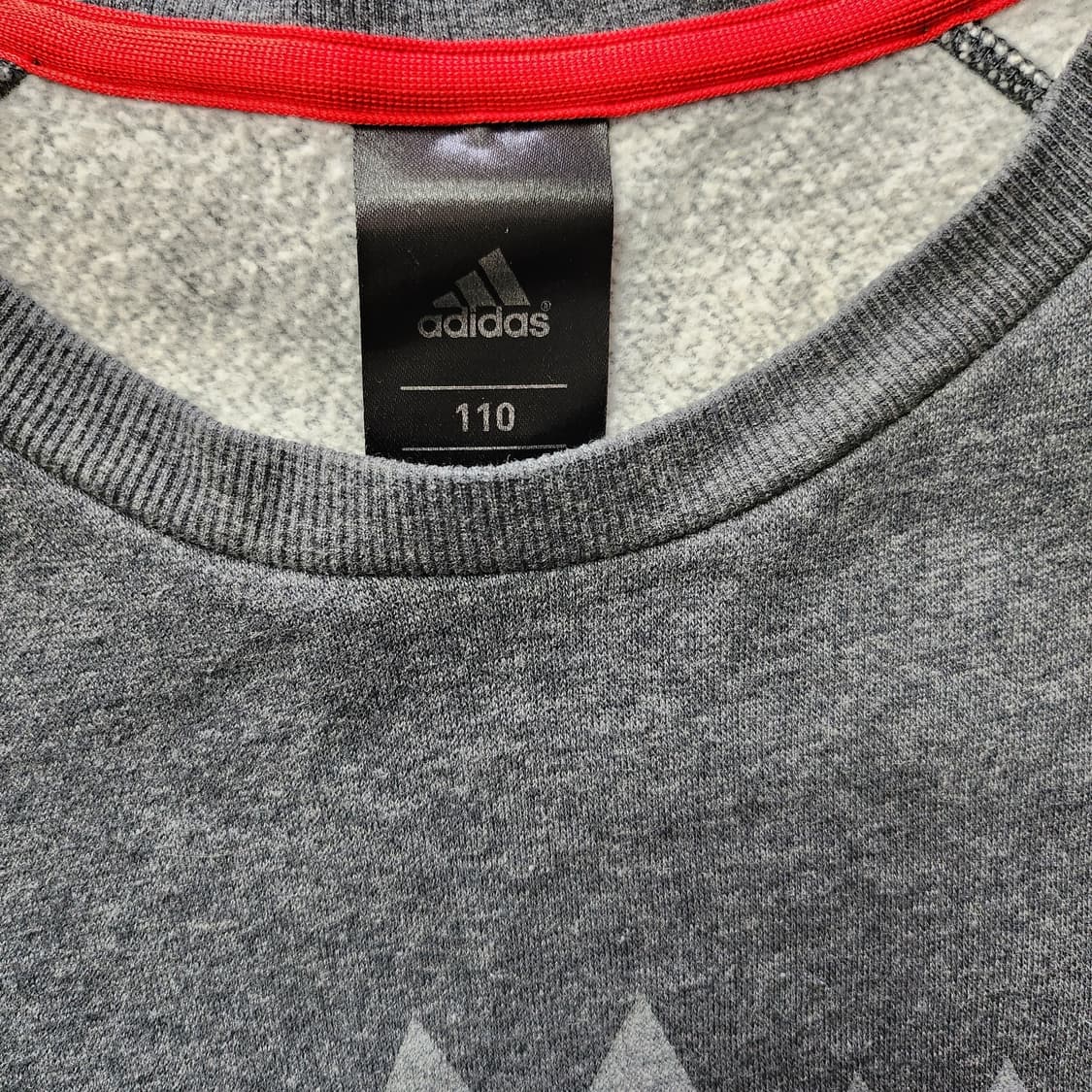 아디다스 맨체스터 유나이티드 맨투맨 상품이미지2