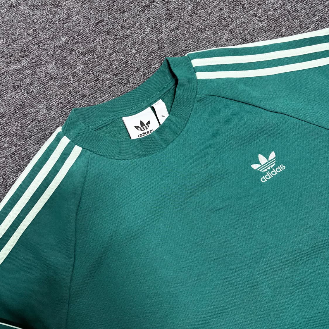 아디다스 크루 맨투맨 상품이미지3