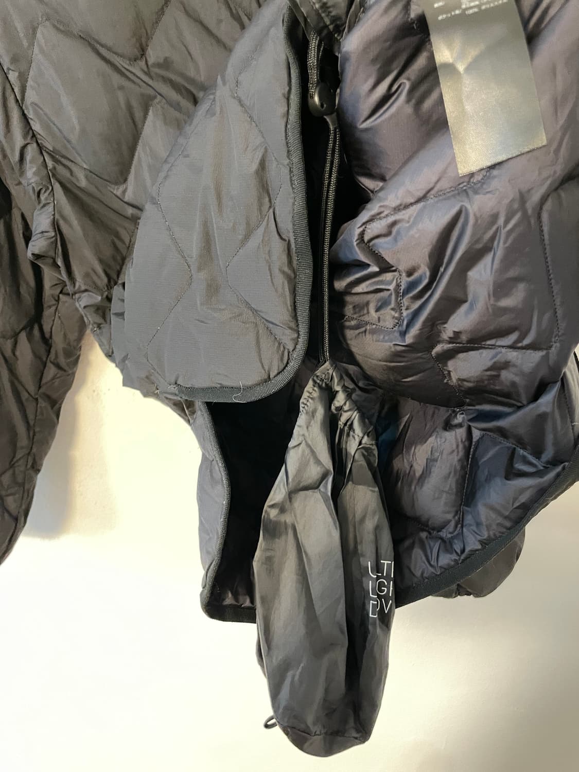 유니클로 울트라 라이트다운 패딩  상품이미지6