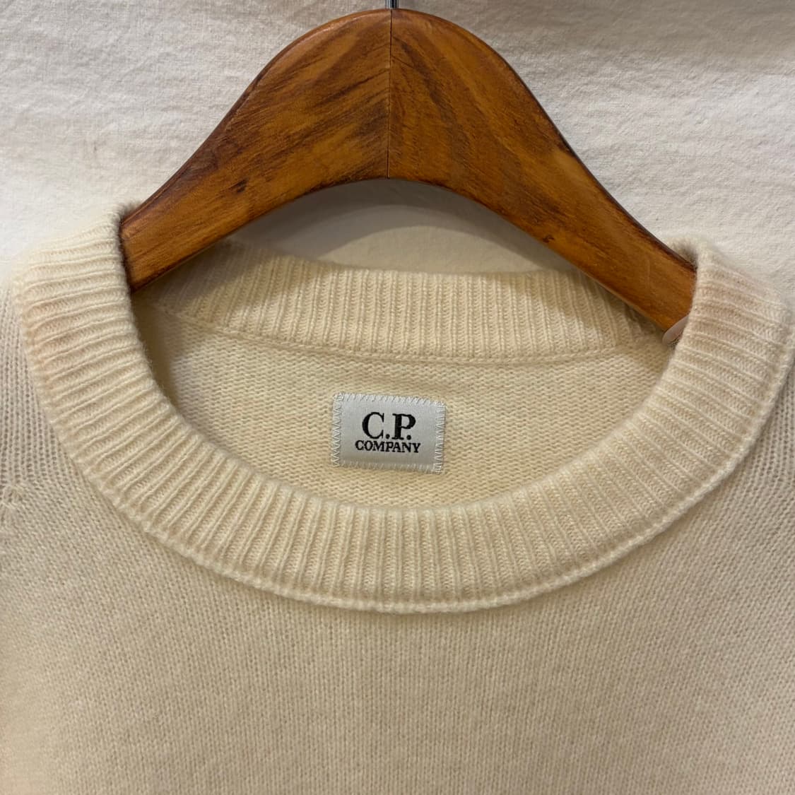 CP컴퍼니 라운드 울 니트 스웨터 정품 상품이미지5