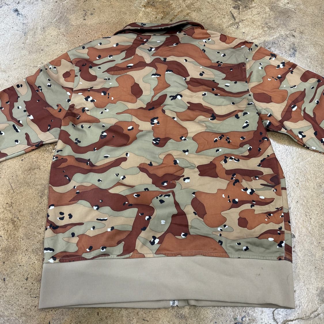 아디다스 카모 밀리터리 구파 져지 트랙탑 상품이미지4