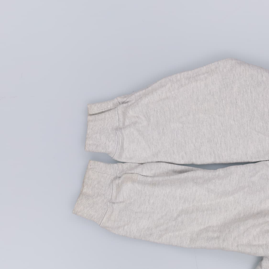 실측확인 마르디 맨투맨 0220H1 상품이미지4