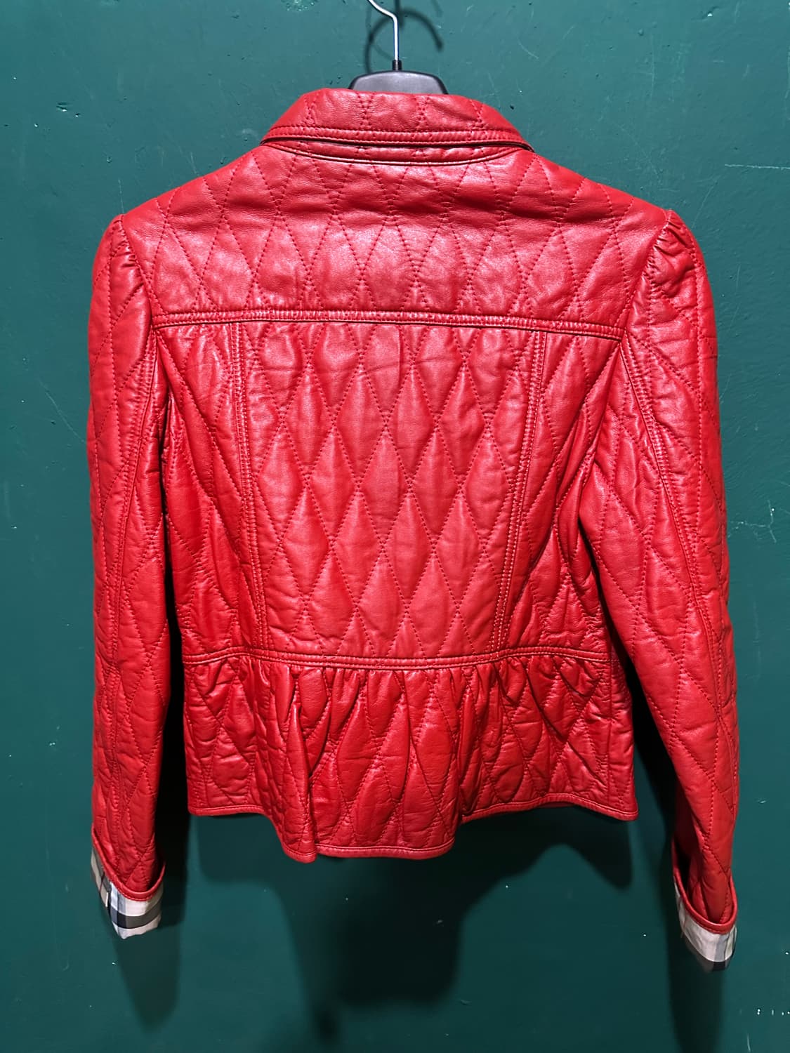 버버리 양가죽 노바체크 퀼팅자켓 S 상품이미지2