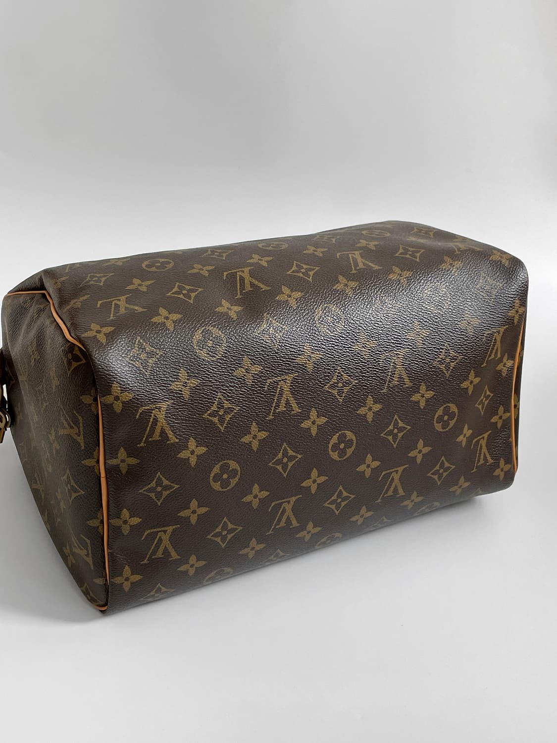 루이비통 모노그램 스피디백 30 판매합니다. 상품이미지8