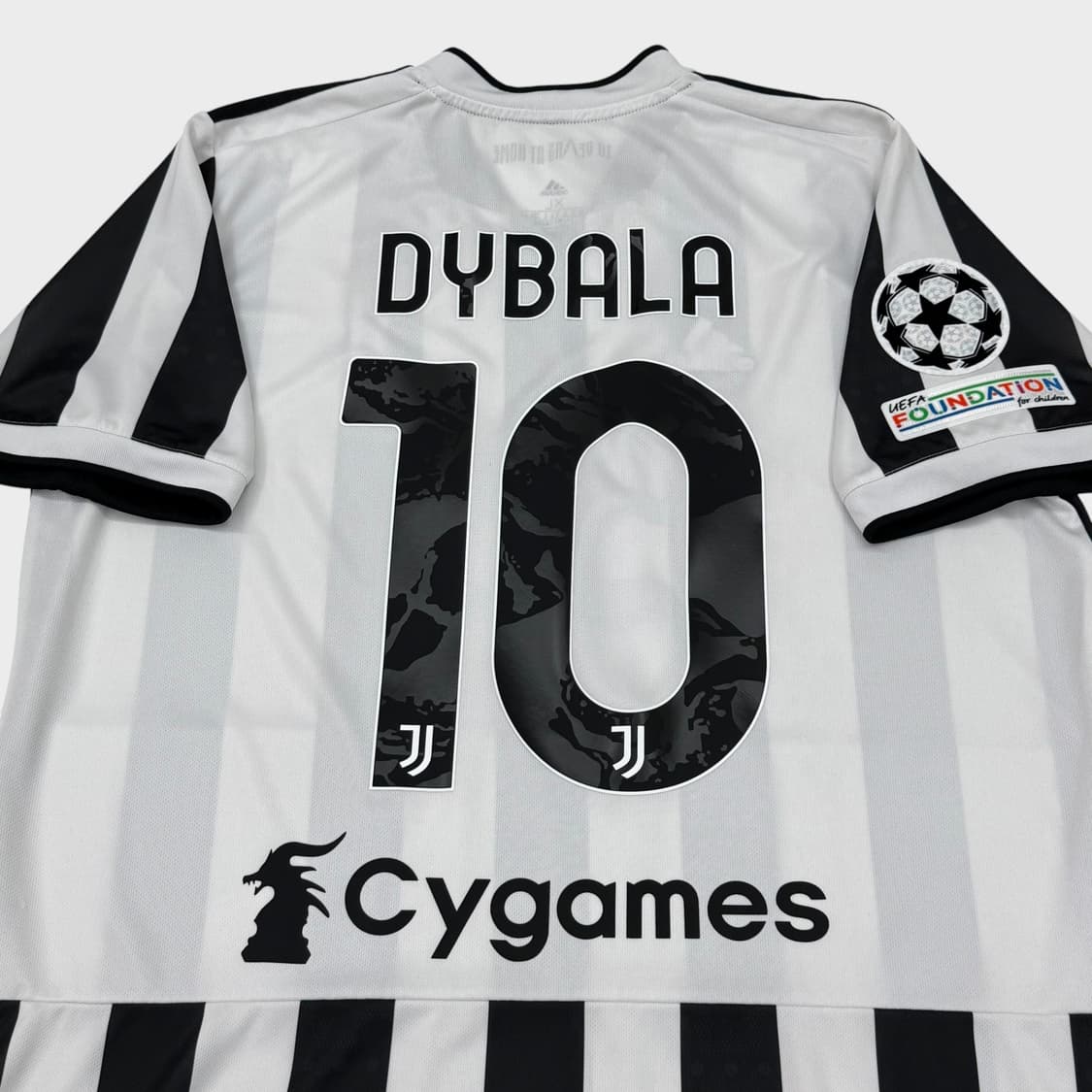 21-22 유벤투스 홈 No.10 파울로 디발라 상품이미지7