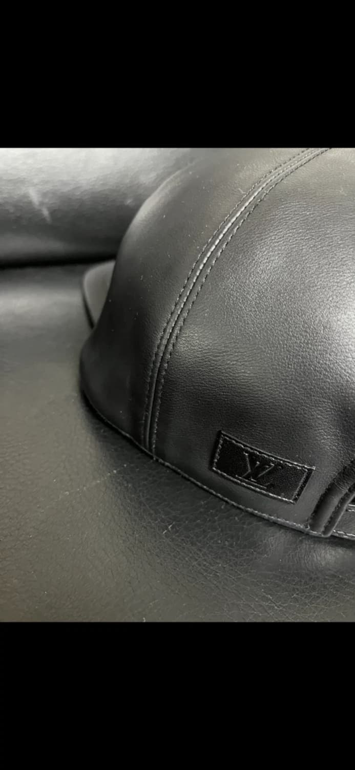 루이비통 레더 스냅백 새상품 상품이미지4