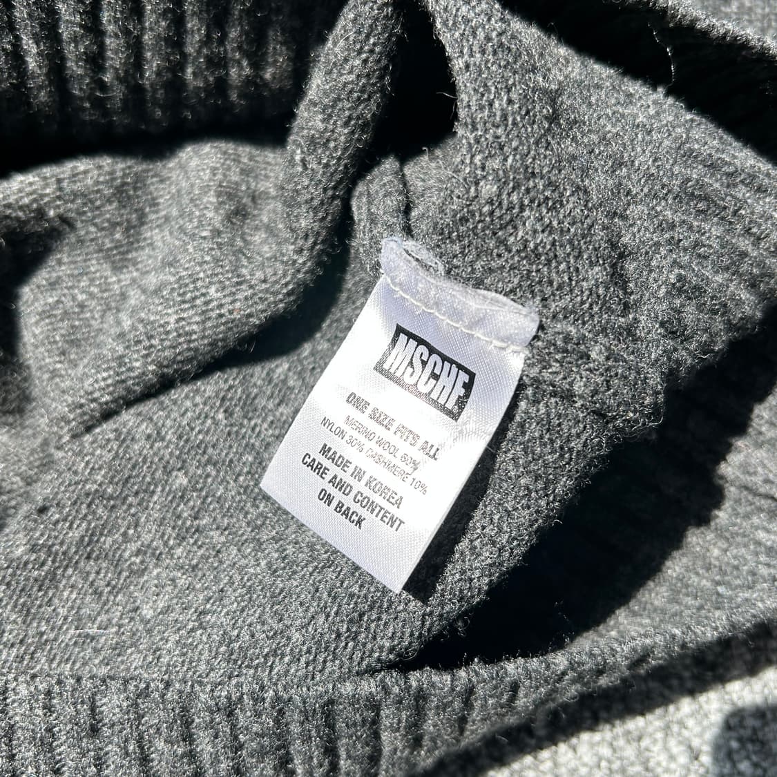 미스치프 차콜 캐시미어 니트 상품이미지9