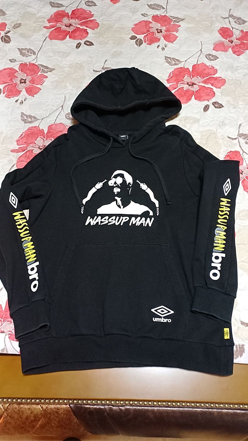 엄브로 와썹맨 후드 실측105 가슴59 기장74 상품이미지1