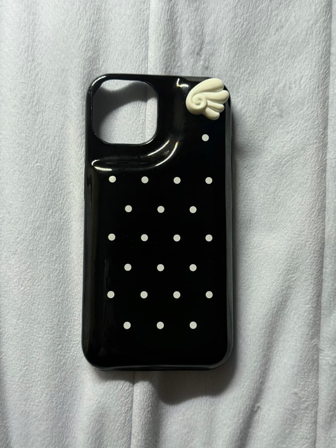 르로마린 black wings dots 날개 천사 폰케이스 아이폰14 상품이미지2